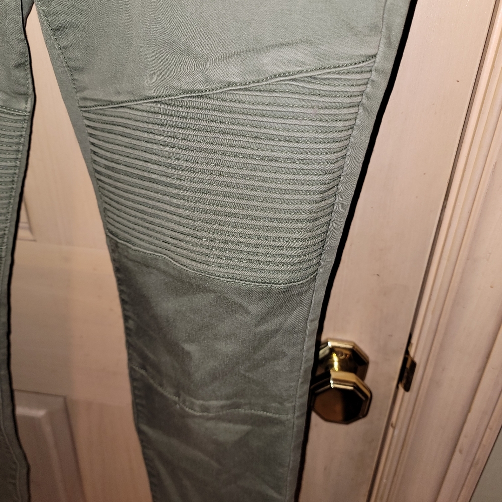 Misses sz 8 Harper Olive Green pants with zippers and ribbing Skinny - Picture 8 of 8